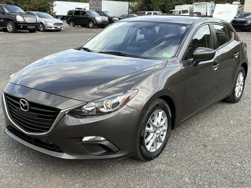 used 2014 Mazda Mazda3 car, priced at $8,900