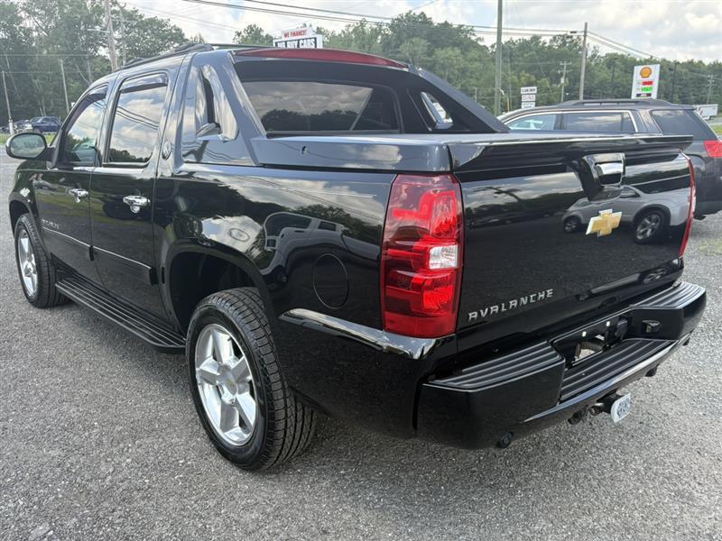 used 2013 Chevrolet Avalanche car, priced at $12,400