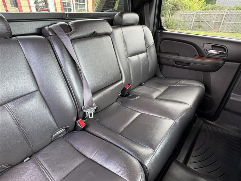used 2013 Chevrolet Avalanche car, priced at $12,400
