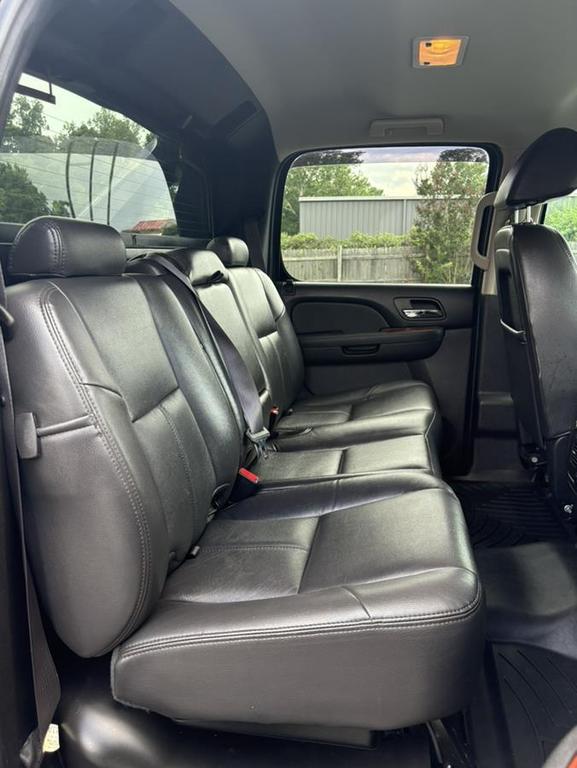 used 2013 Chevrolet Avalanche car, priced at $12,400