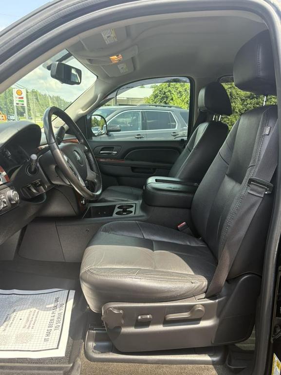 used 2013 Chevrolet Avalanche car, priced at $12,400