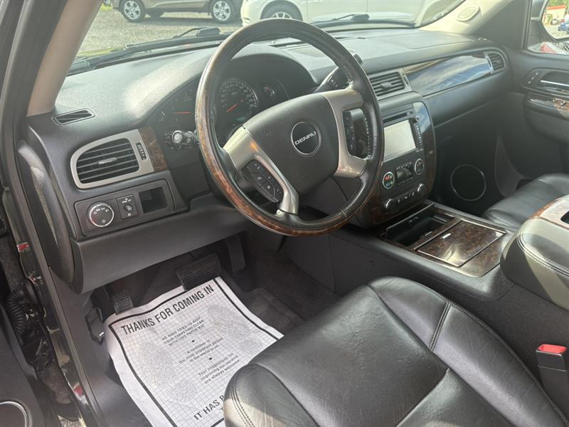 used 2013 GMC Yukon XL car, priced at $14,900