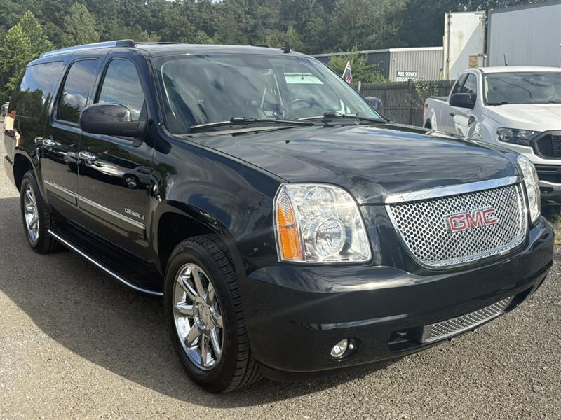 used 2013 GMC Yukon XL car, priced at $14,900