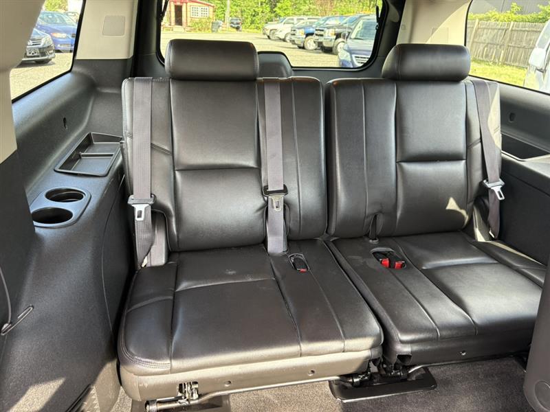 used 2013 GMC Yukon XL car, priced at $14,900