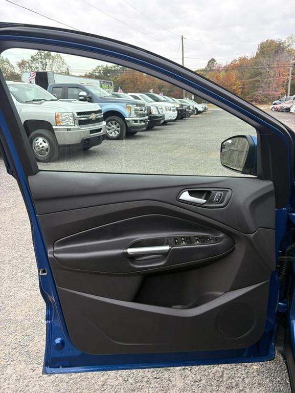 used 2019 Ford Escape car, priced at $9,900