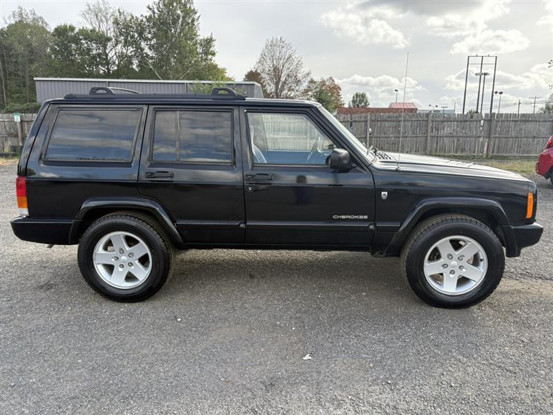 used 2001 Jeep Cherokee car, priced at $11,900