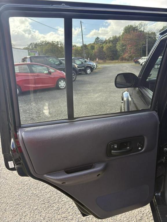 used 2001 Jeep Cherokee car, priced at $11,900