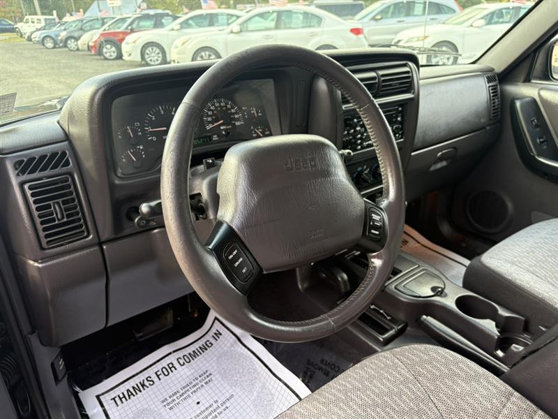 used 2001 Jeep Cherokee car, priced at $11,900