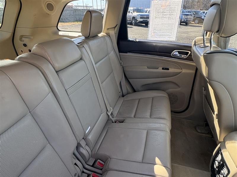used 2014 Jeep Grand Cherokee car, priced at $10,900