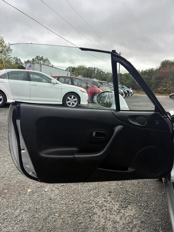 used 2000 Mazda MX-5 Miata car, priced at $8,900