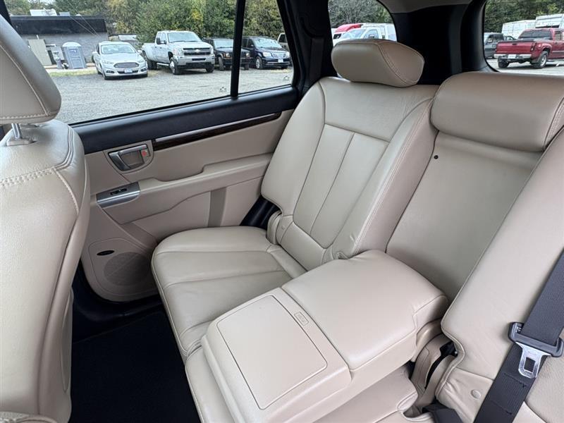 used 2012 Hyundai Santa Fe car, priced at $9,900