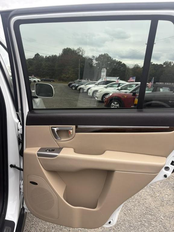 used 2012 Hyundai Santa Fe car, priced at $9,900