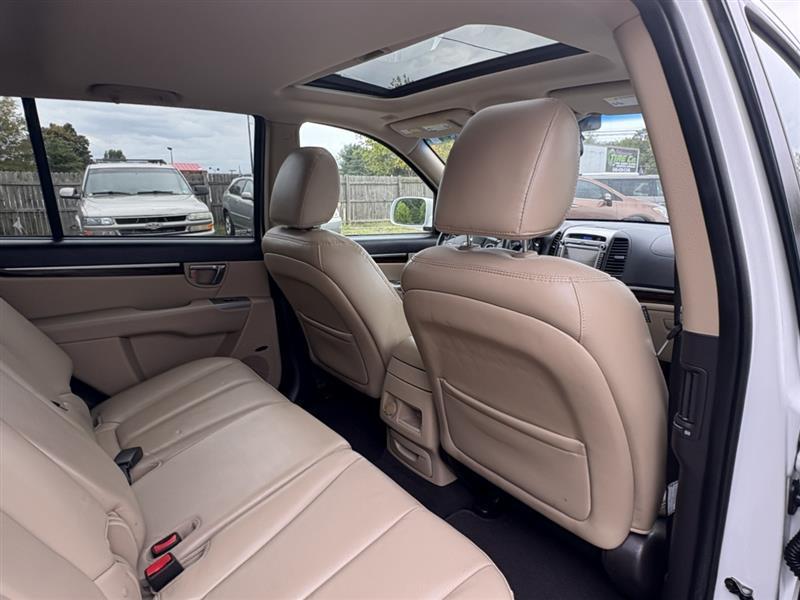 used 2012 Hyundai Santa Fe car, priced at $9,900