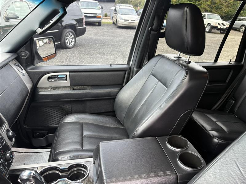 used 2017 Ford Expedition car, priced at $14,900