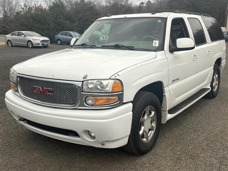 used 2005 GMC Yukon XL car, priced at $8,900