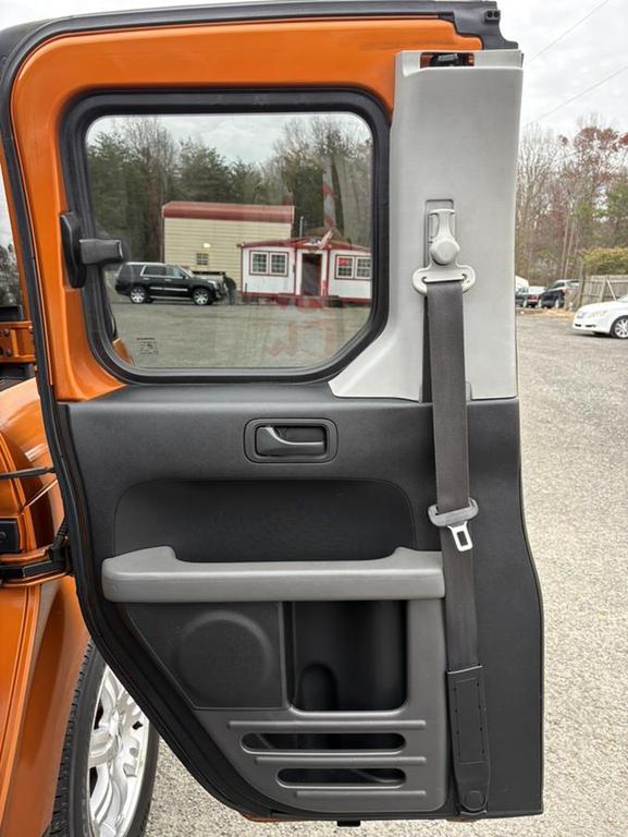 used 2006 Honda Element car, priced at $6,900