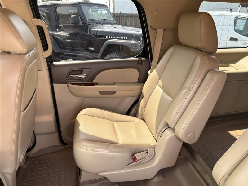 used 2014 Chevrolet Tahoe car, priced at $14,900