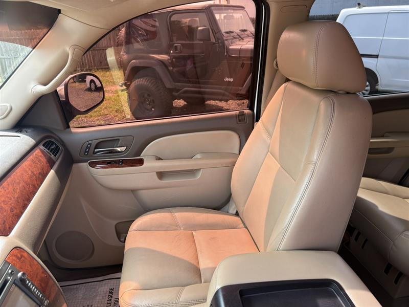 used 2014 Chevrolet Tahoe car, priced at $14,900