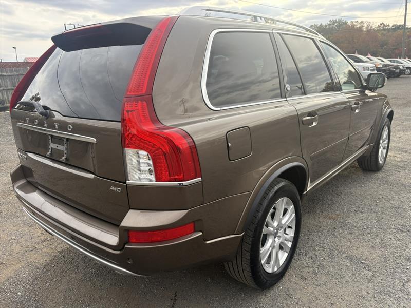 used 2014 Volvo XC90 car, priced at $9,900