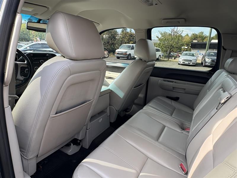 used 2011 Chevrolet Silverado 1500 car, priced at $15,900