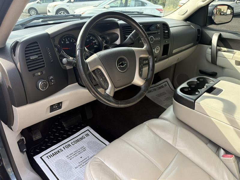 used 2011 Chevrolet Silverado 1500 car, priced at $15,900