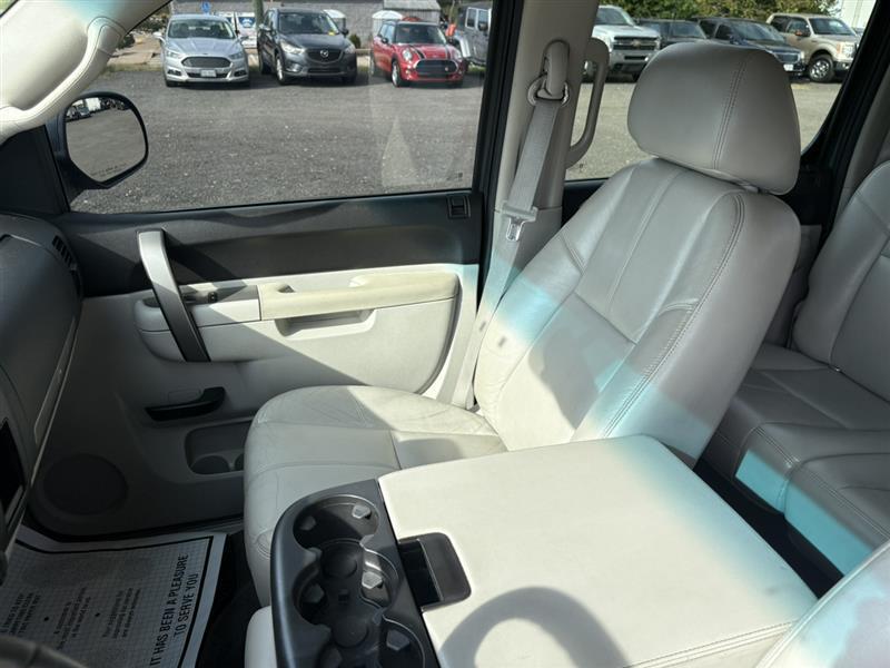 used 2011 Chevrolet Silverado 1500 car, priced at $15,900