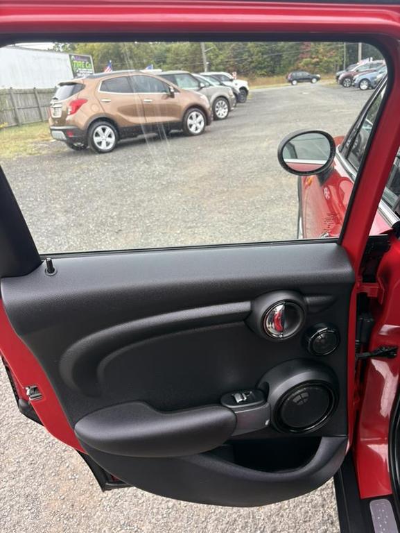 used 2016 MINI Hardtop car, priced at $9,900