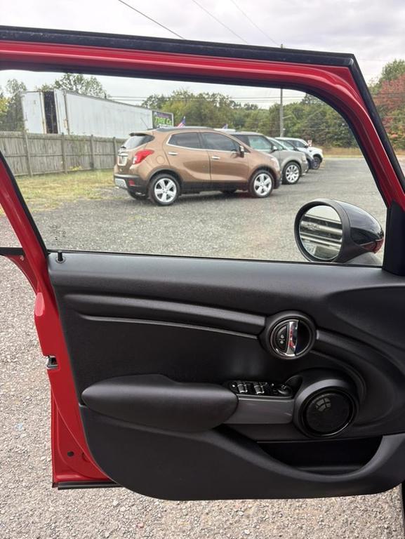 used 2016 MINI Hardtop car, priced at $9,900