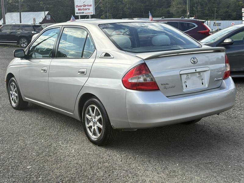 used 2003 Toyota Prius car, priced at $4,900