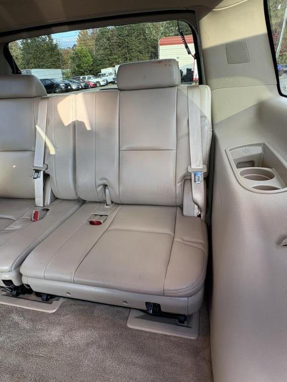 used 2014 GMC Yukon car, priced at $15,900