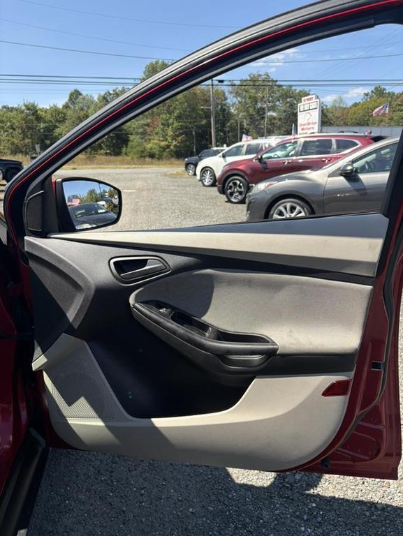used 2012 Ford Focus car, priced at $5,900