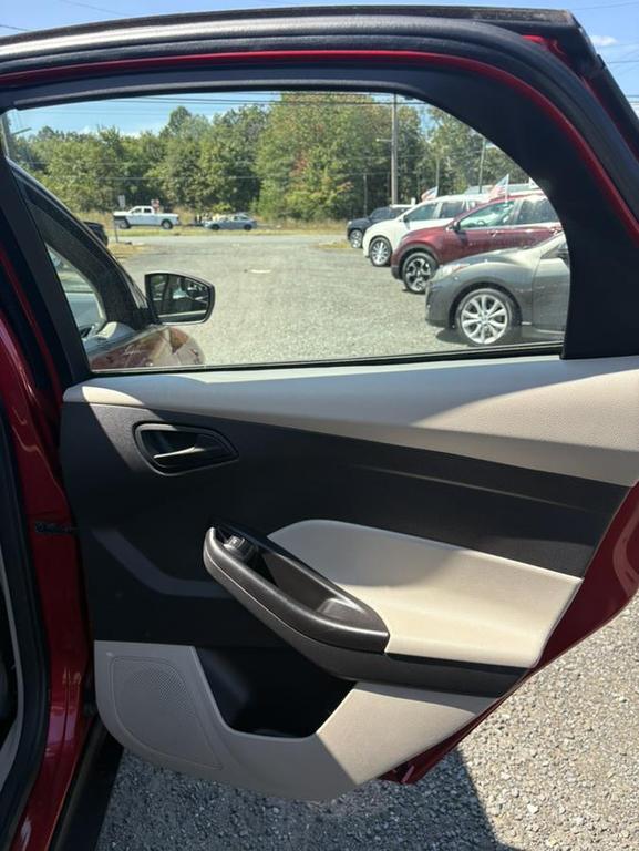 used 2012 Ford Focus car, priced at $5,900