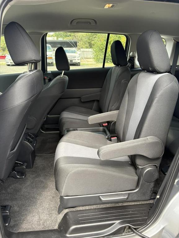 used 2013 Mazda Mazda5 car, priced at $5,900