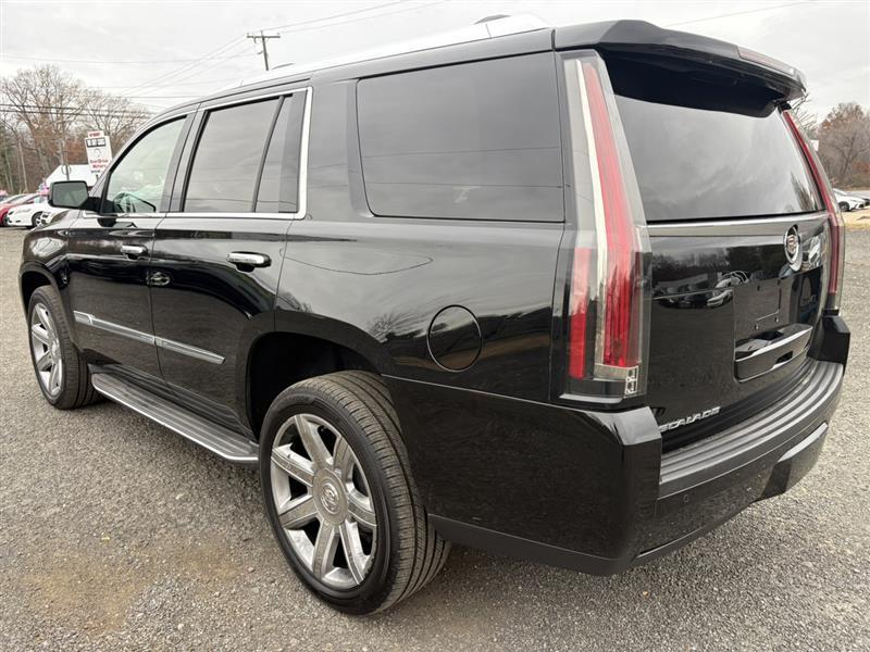 used 2015 Cadillac Escalade car, priced at $23,900