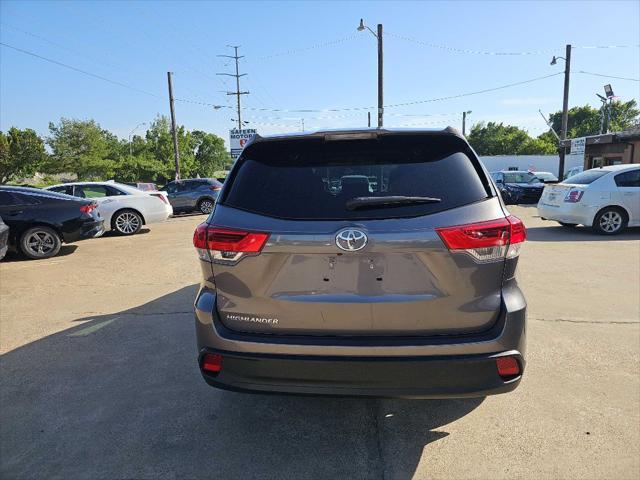used 2019 Toyota Highlander car, priced at $16,999