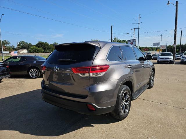 used 2019 Toyota Highlander car, priced at $16,999
