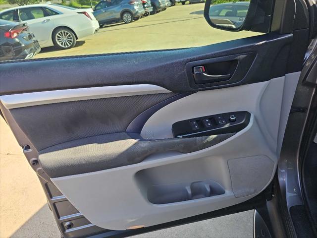 used 2019 Toyota Highlander car, priced at $16,999