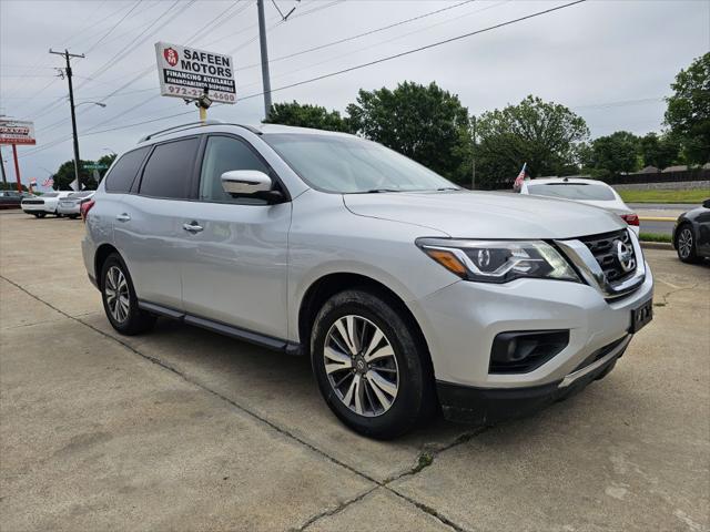 used 2020 Nissan Pathfinder car, priced at $15,999