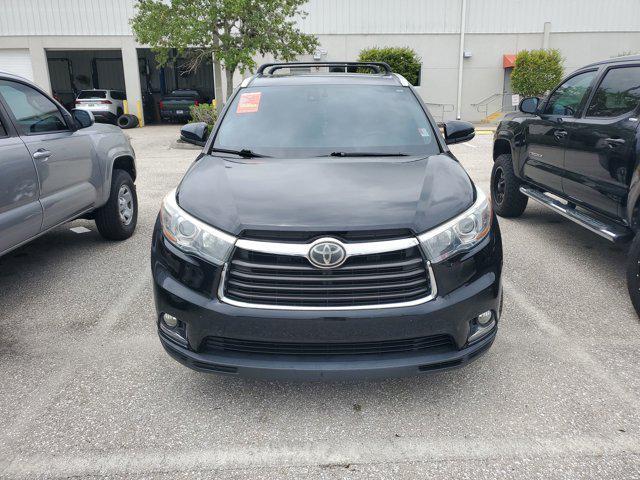 used 2014 Toyota Highlander car, priced at $14,885