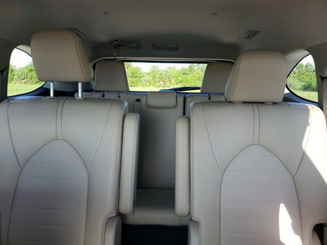 used 2023 Toyota Highlander car, priced at $35,452