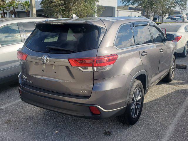 used 2018 Toyota Highlander car, priced at $21,712