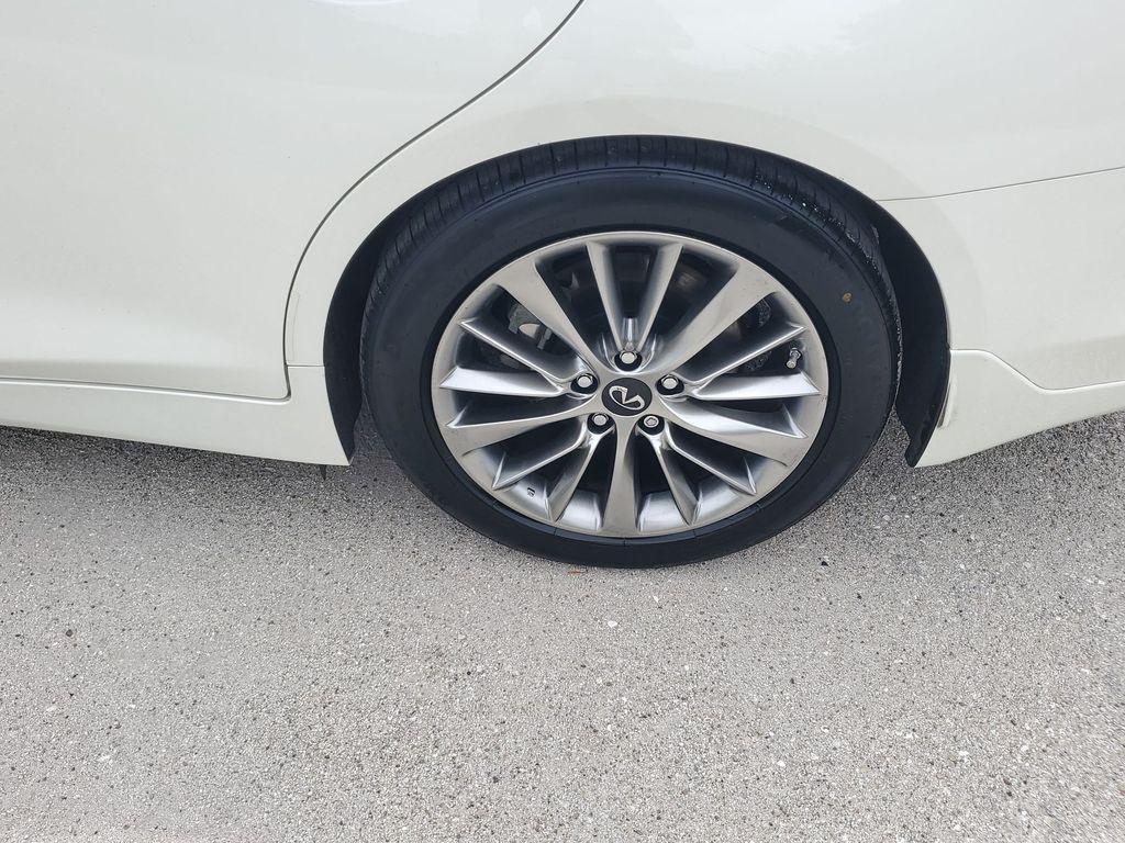 used 2024 INFINITI Q50 car, priced at $30,789