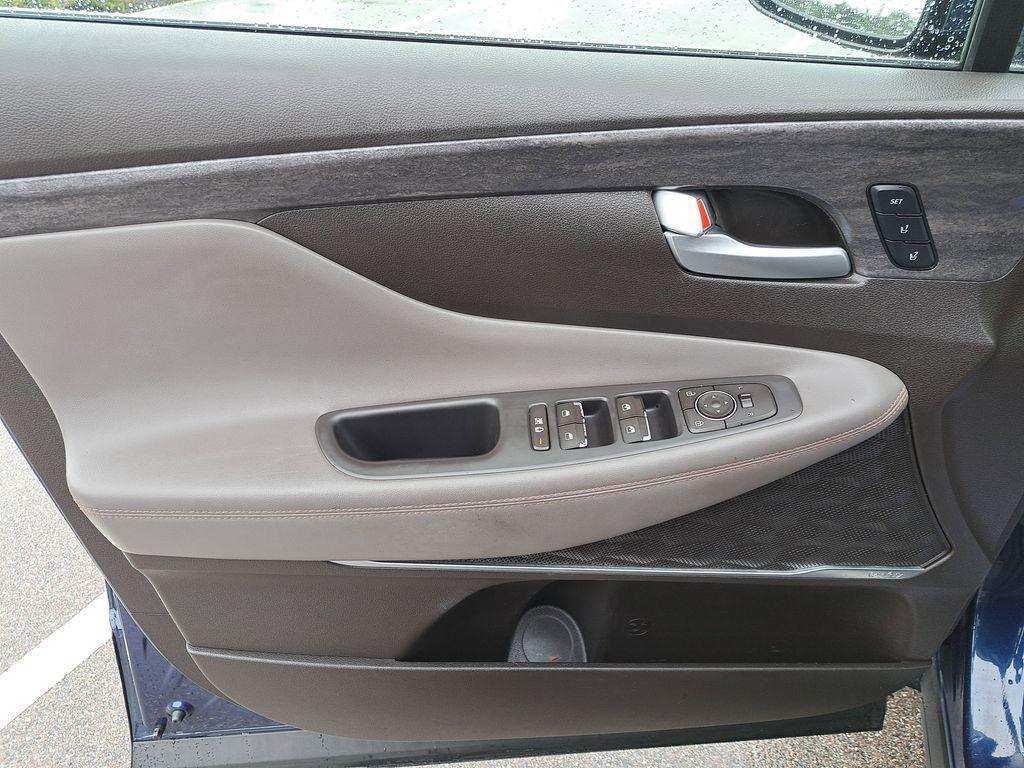 used 2019 Hyundai Santa Fe car, priced at $17,754