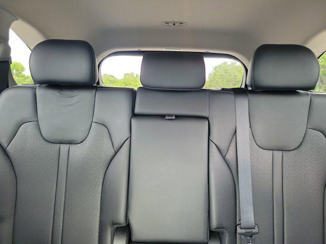 used 2022 Kia Sorento car, priced at $27,294