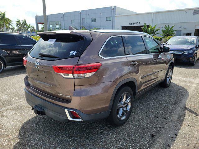 used 2019 Toyota Highlander car, priced at $32,827