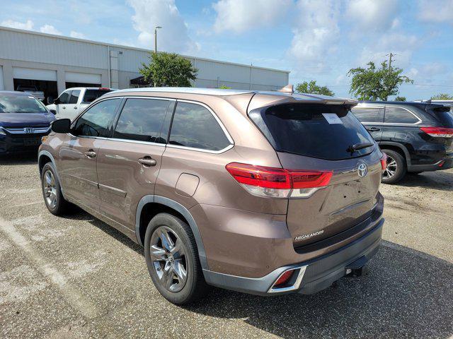 used 2019 Toyota Highlander car, priced at $32,827