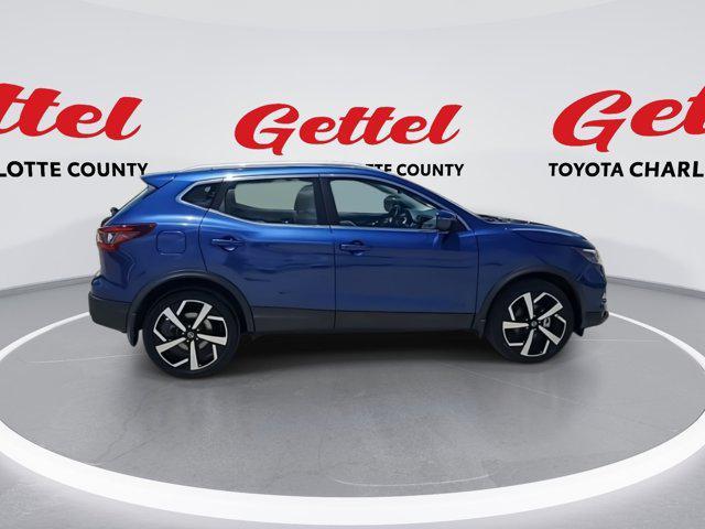 used 2022 Nissan Rogue Sport car, priced at $18,784