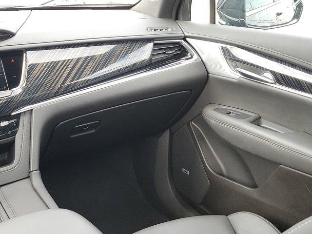 used 2024 Cadillac XT6 car, priced at $48,997