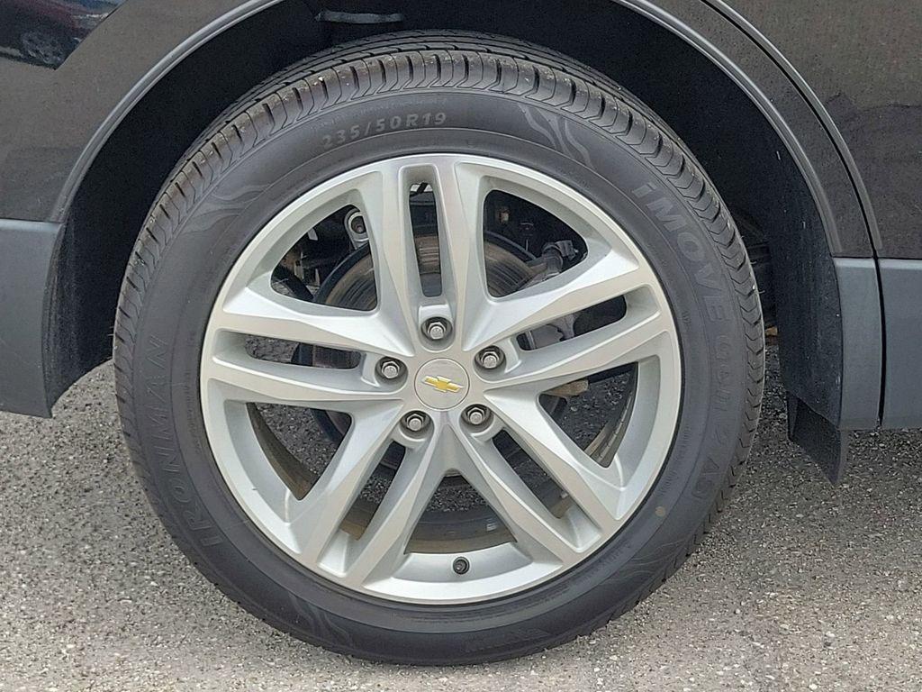 used 2019 Chevrolet Equinox car, priced at $17,436