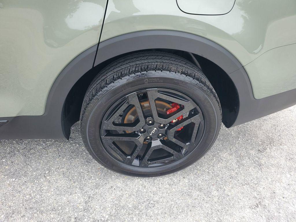 used 2024 Kia Telluride car, priced at $40,156